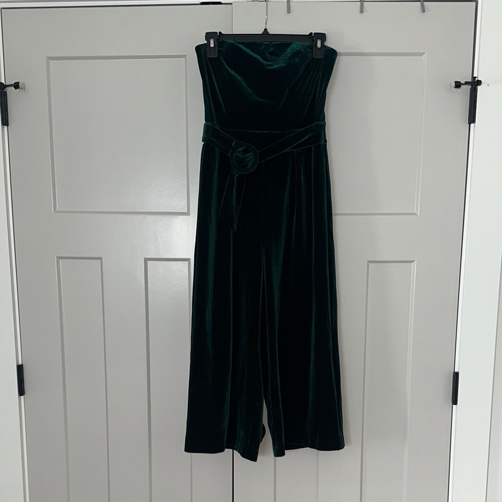 Elegant Green Velvet Jumpsuit